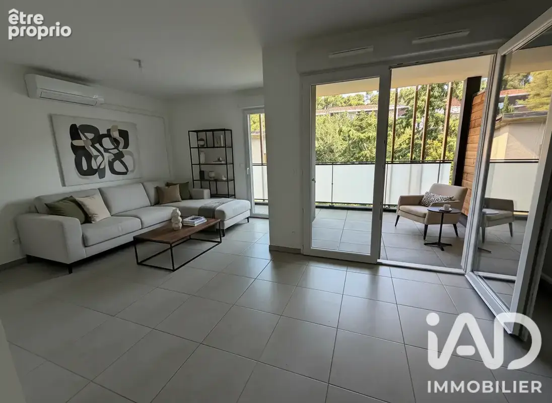 Photo 1 - Appartement à MARSEILLE-11E