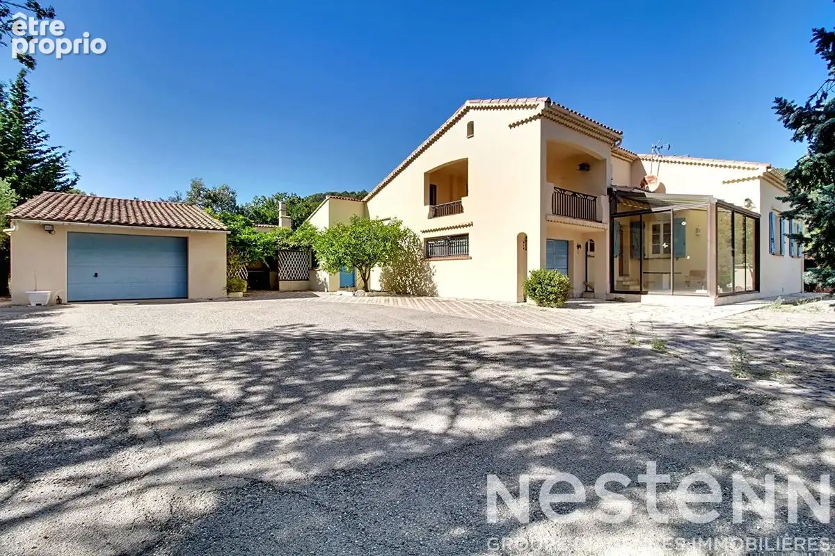 Photo Maison à Figanieres au prix de 439 000€