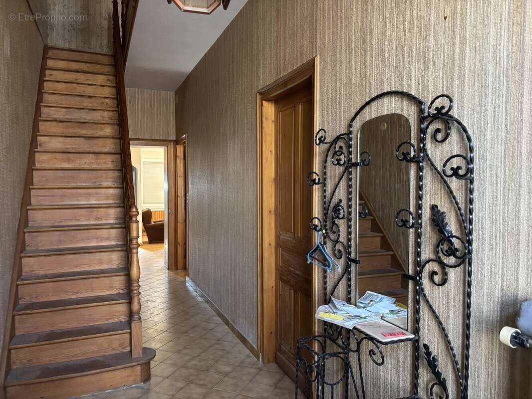 Maison à WALINCOURT-SELVIGNY