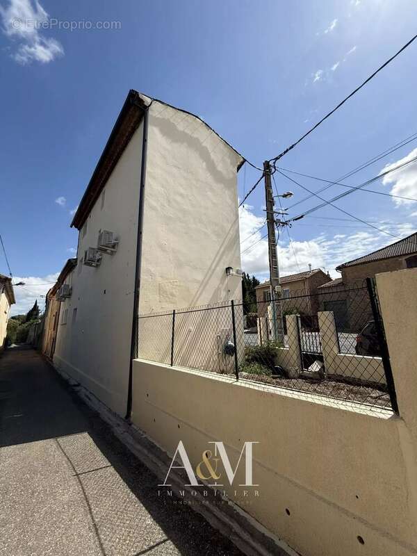 Appartement à ORNAISONS