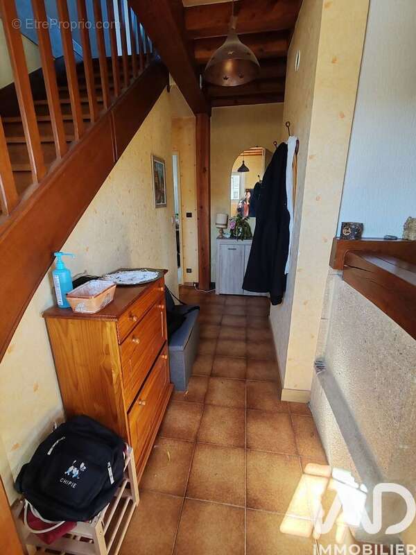 Maison 147 m² à Neuvy  - photo 4