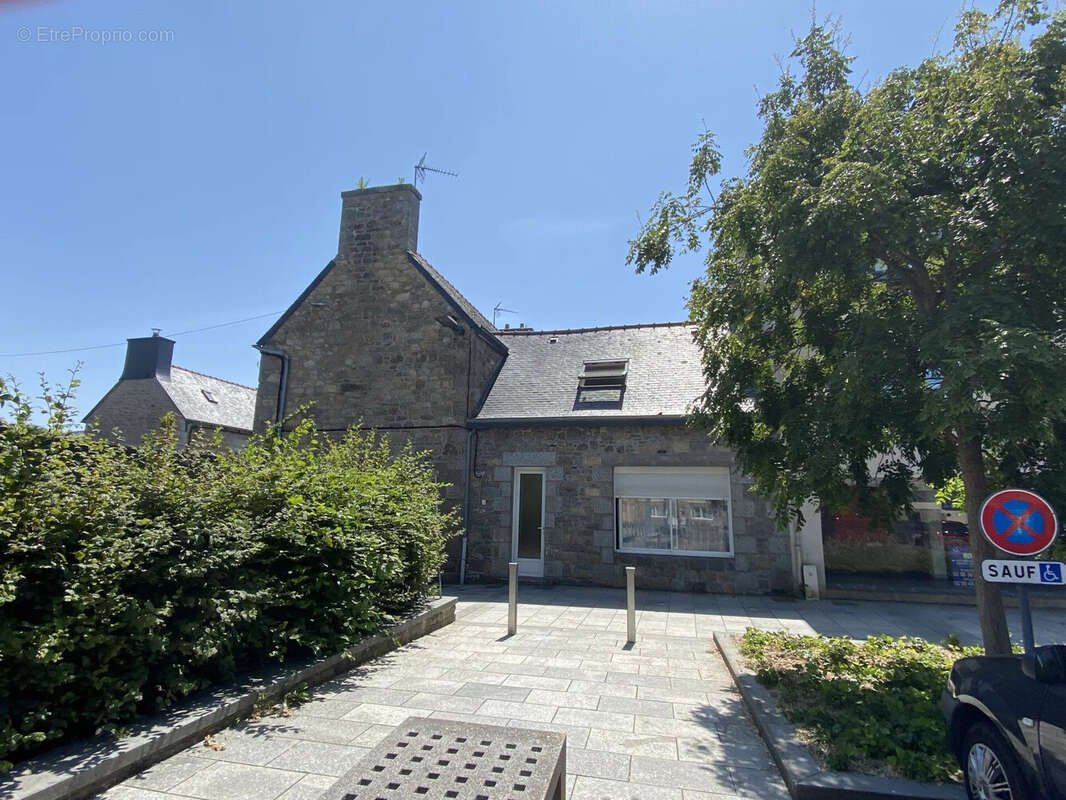 Appartement à BEGARD