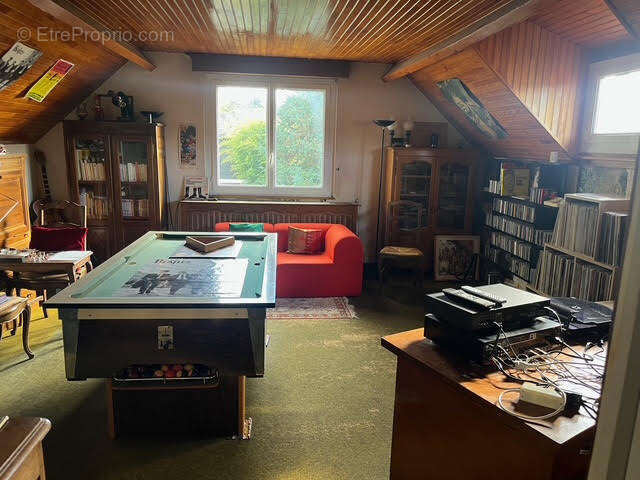 Maison à CONTREXEVILLE