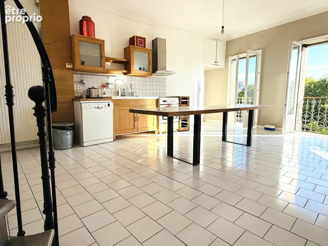 Appartement en duplex T5 avec terrasse au coeur d'Alès - photo 7