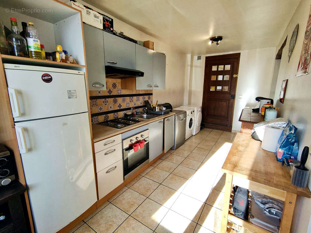 Maison à CIRES-LES-MELLO