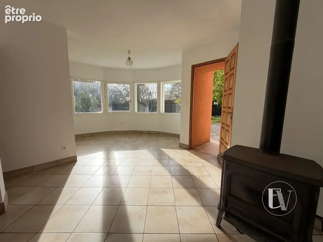 Maison 140 m² à Gujan-Mestras  - photo 4