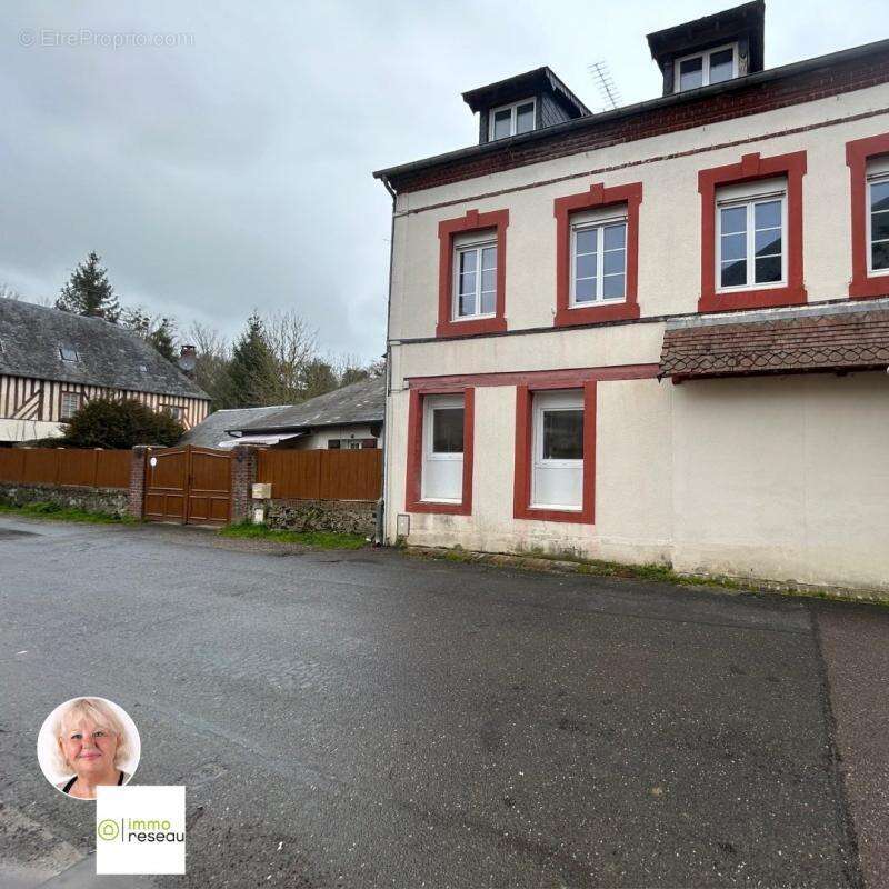 Maison à BONNEBOSQ