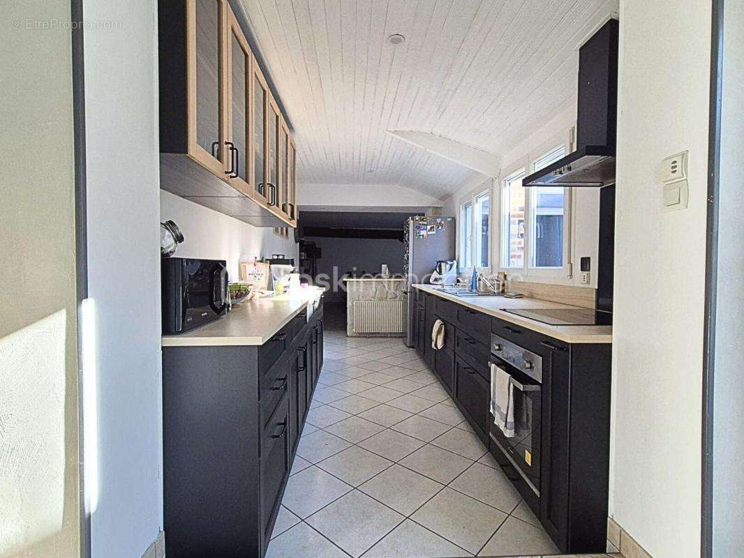 Maison à FLEURY-LES-AUBRAIS