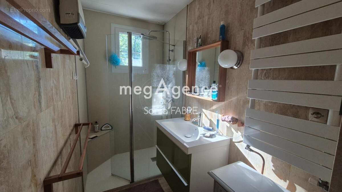 Maison sur terrain arboré à CHÂTEAU-THEBAUD - photo 7