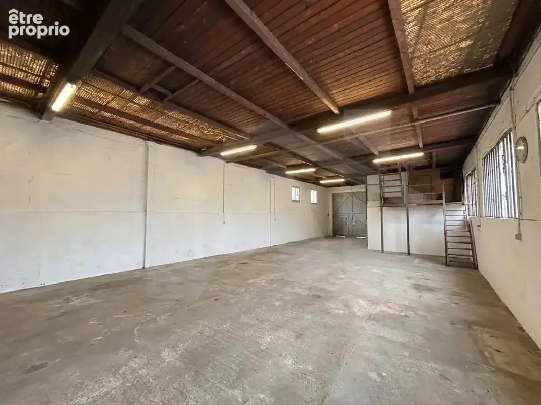 Maison de 152m2 avec garage de 162m2 - photo 8