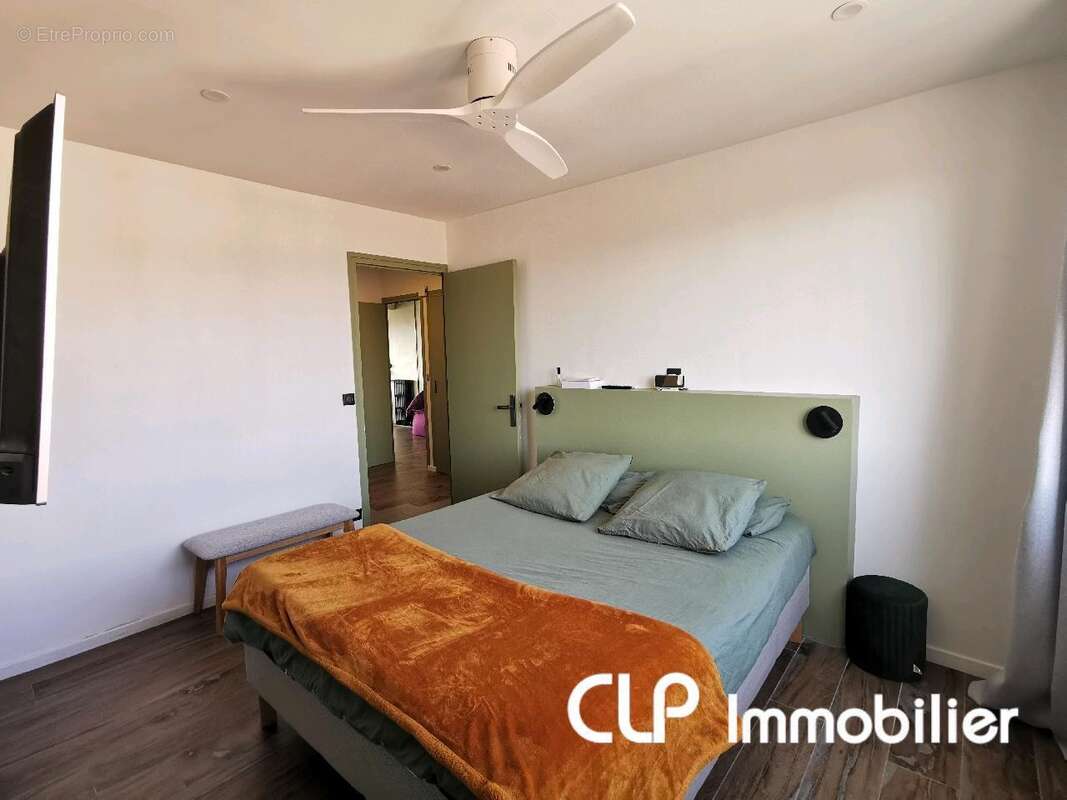 Appartement 99 m² à Montelimar  - photo 8