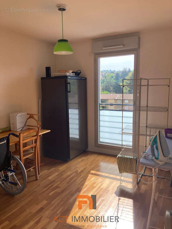 Appartement à L'ARBRESLE