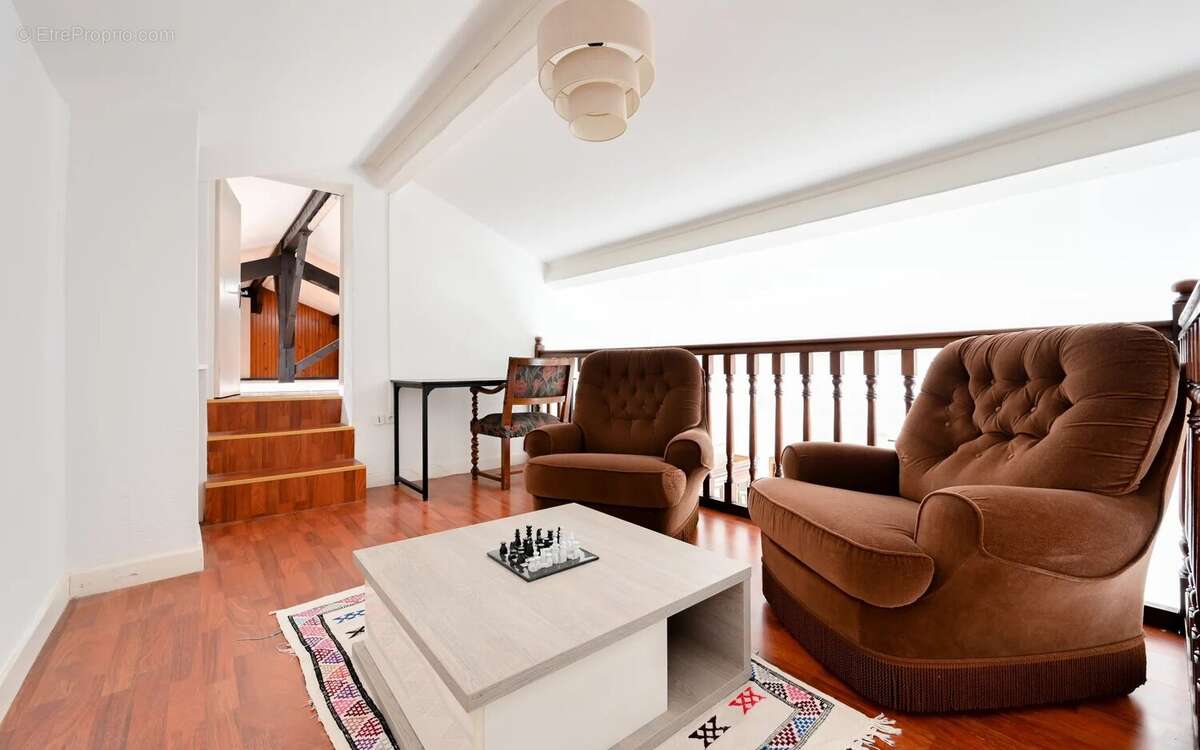 Maison à SAINTE-CONSORCE