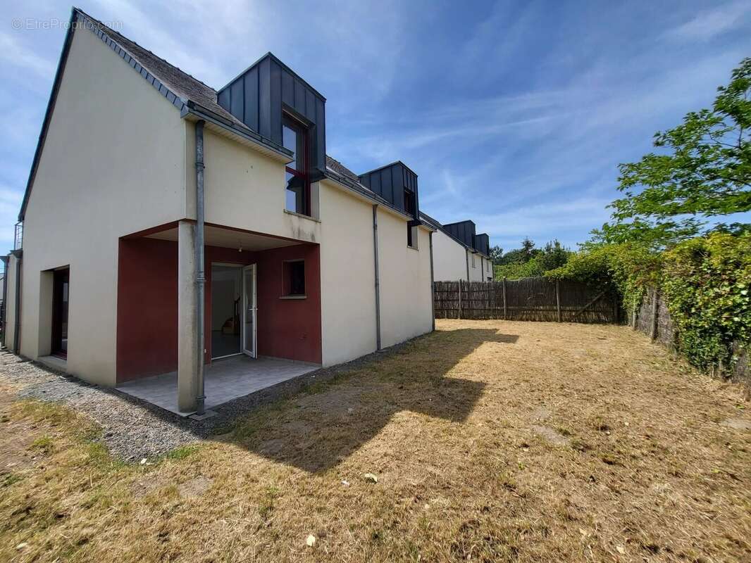 Maison à LA TURBALLE