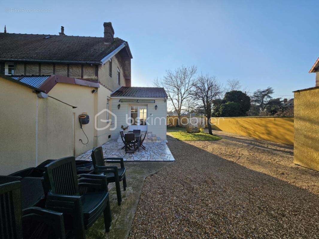 Maison à SAINT-AUBIN-LES-ELBEUF