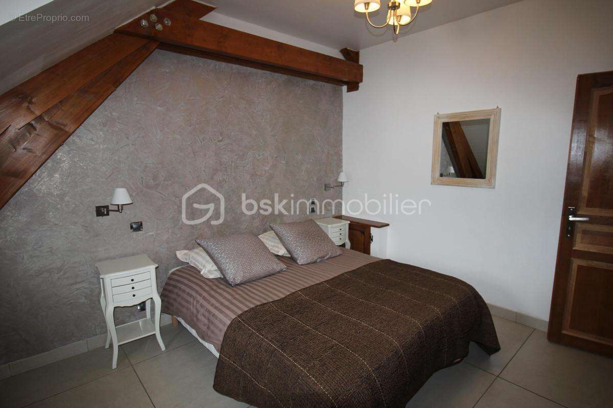 Mont-Dauphin UNESCO – Maison, 5 gîtes de standing, espace bien-être et piscine - photo 13