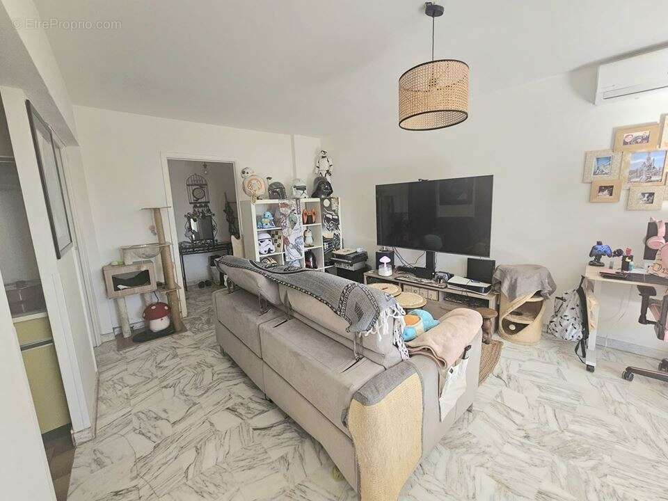 Appartement à MOUGINS