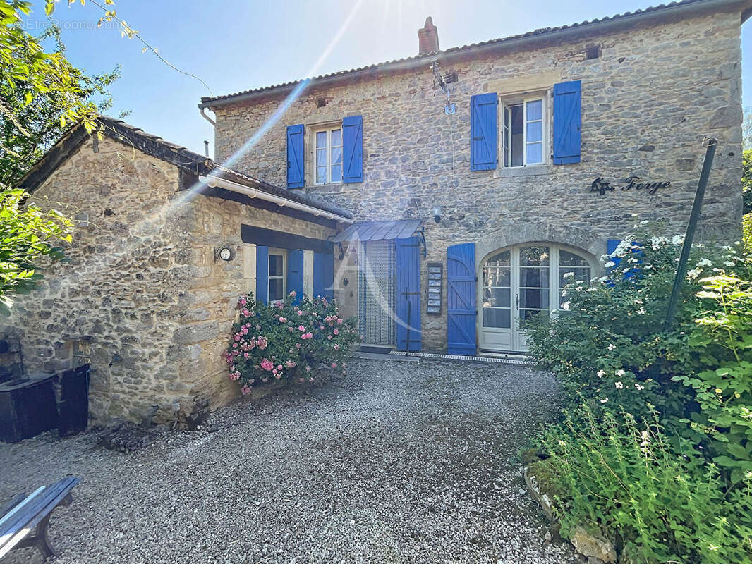 Maison en pierre avec jardin proche Prayssac - photo 15