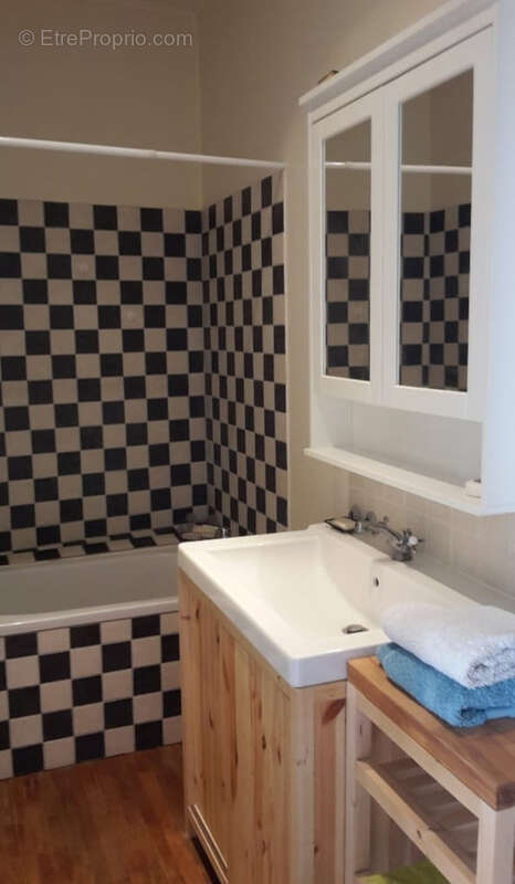 Appartement à LYON-5E