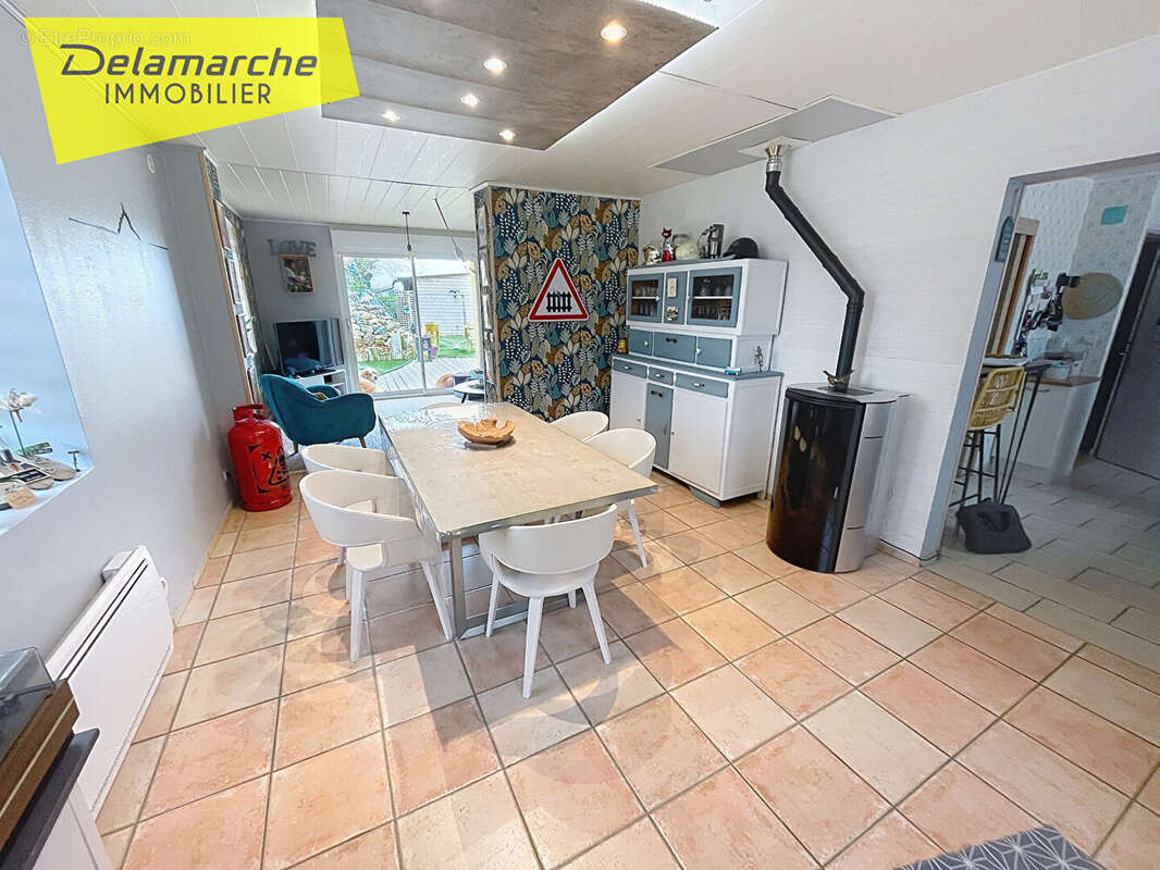 Maison à QUETTREVILLE-SUR-SIENNE