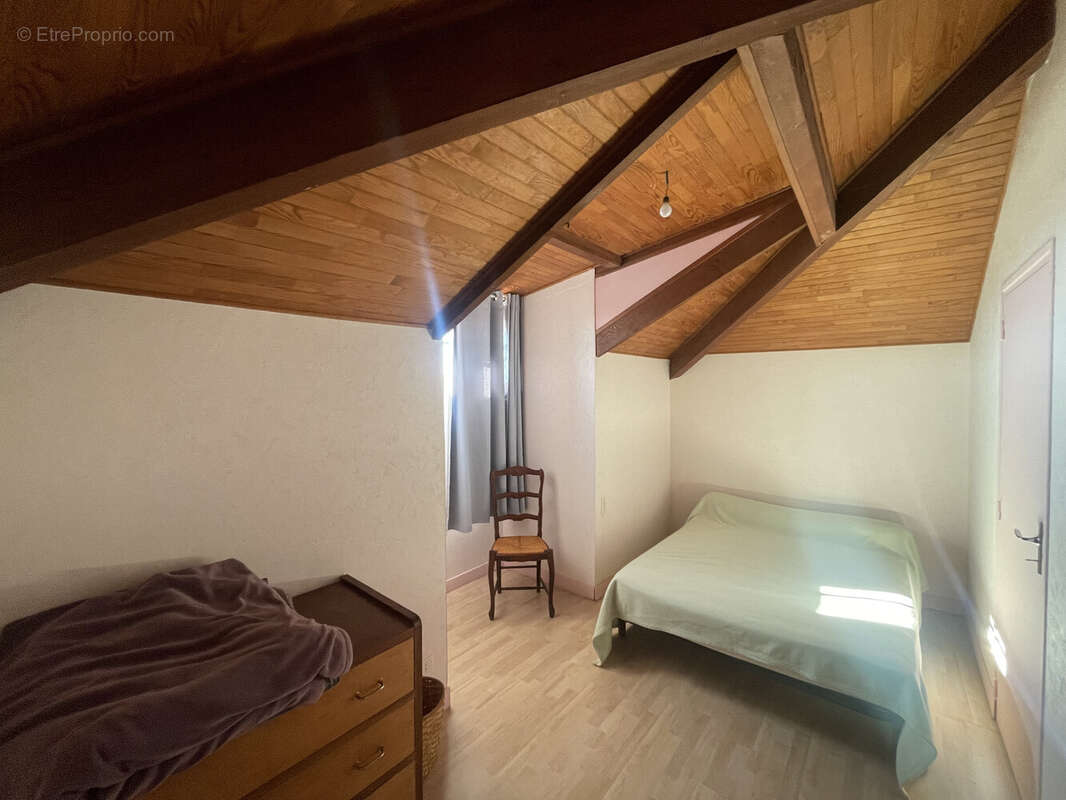 Maison à CARBONNE