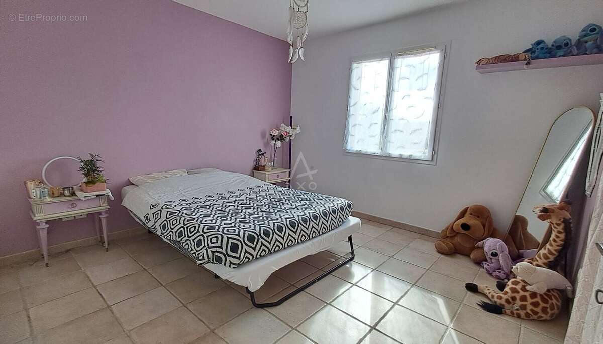 Maison de plain pied et hangar - photo 8