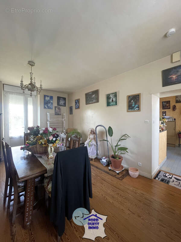 Appartement à HARDANGES