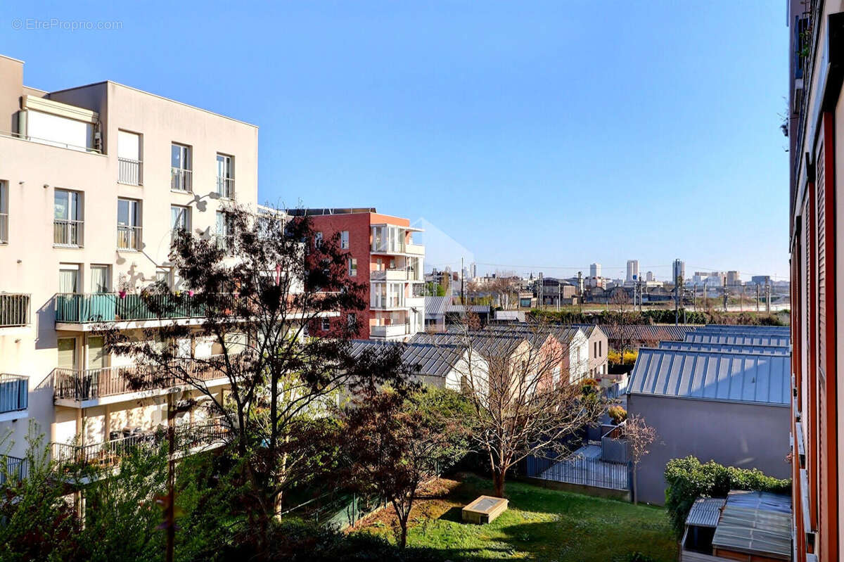 Appartement à SAINT-DENIS