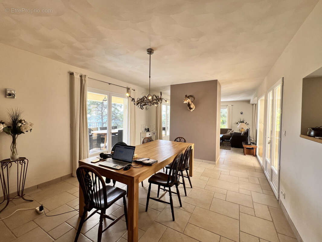 Maison à DRAGUIGNAN