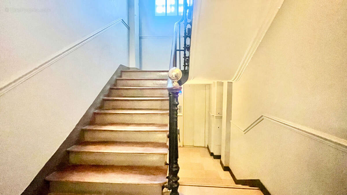 Appartement à PARIS-19E