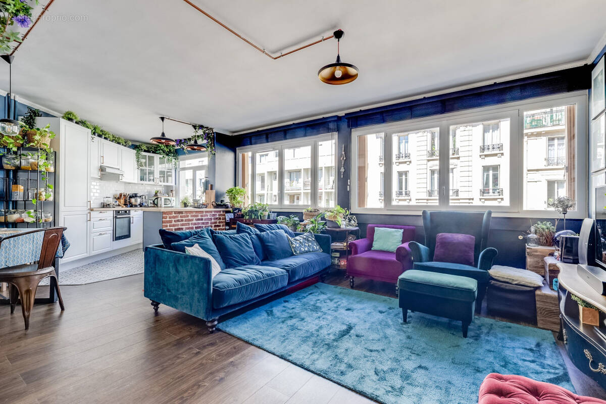 Appartement à PARIS-14E