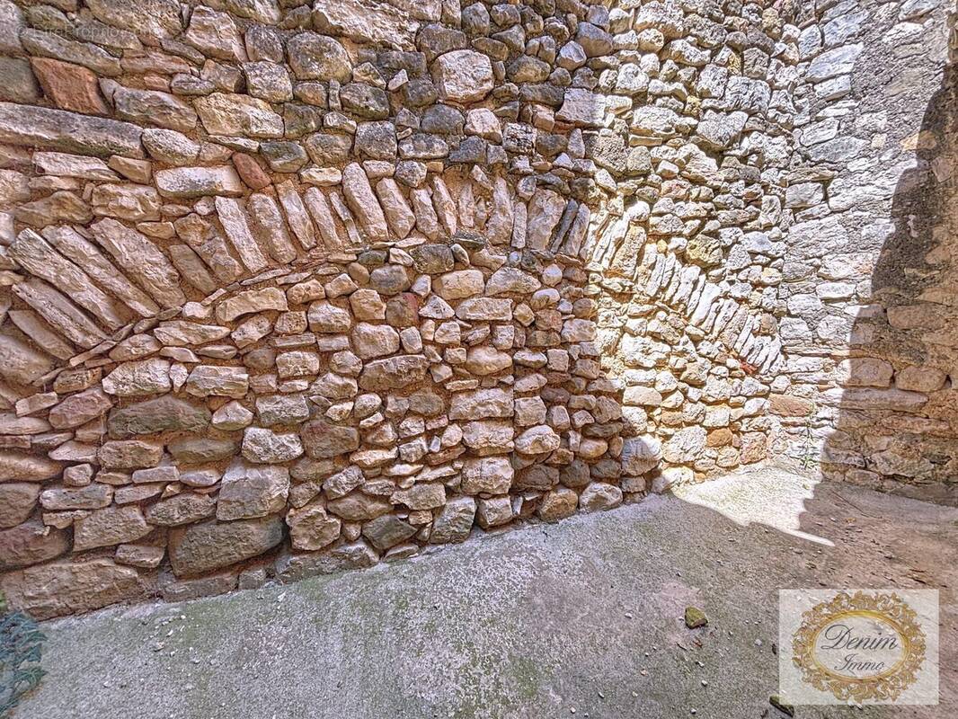 Maison à FONS