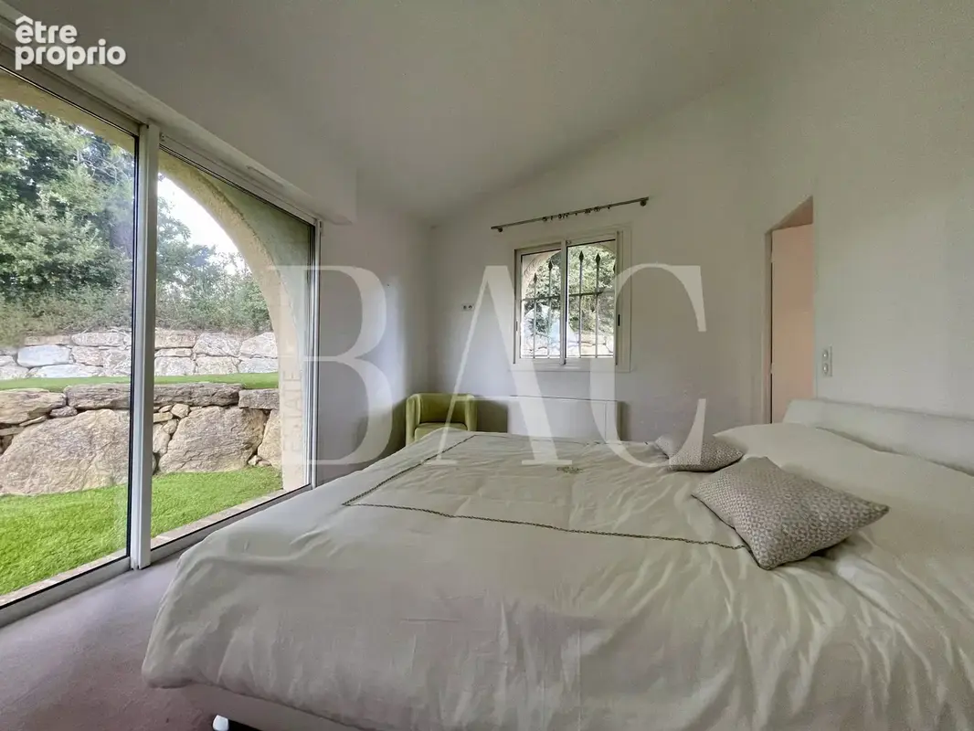 Superbe propriété à 20 minutes de Cannes. - photo 21