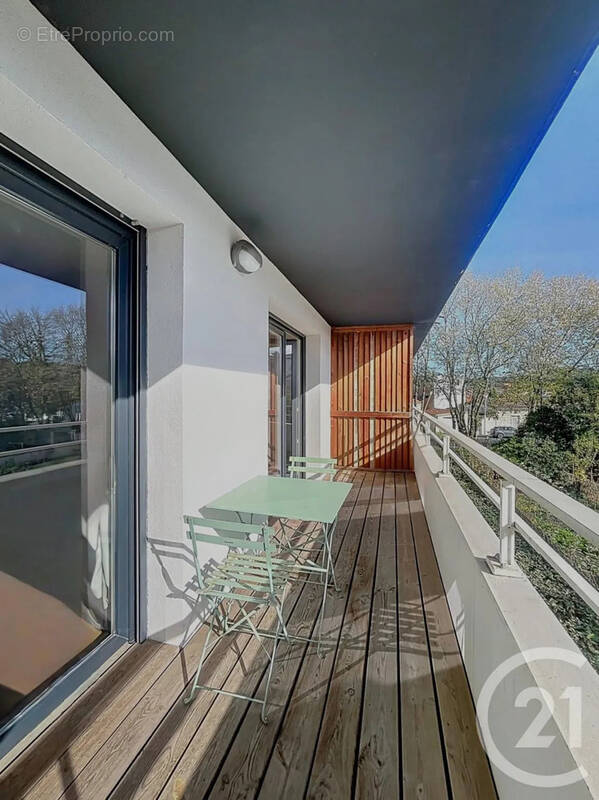 Appartement à BORDEAUX