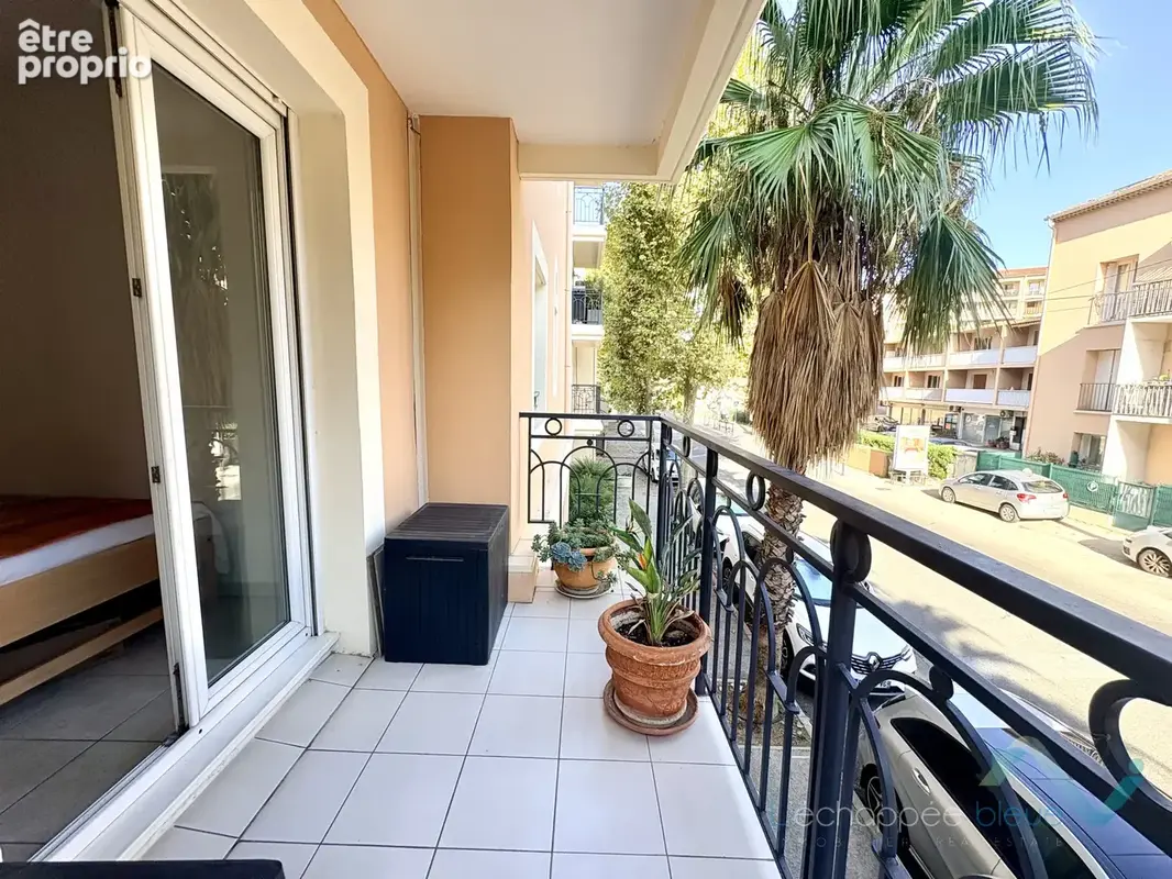 Vente t3 traversant sud nord hyeres avec parking - photo 11