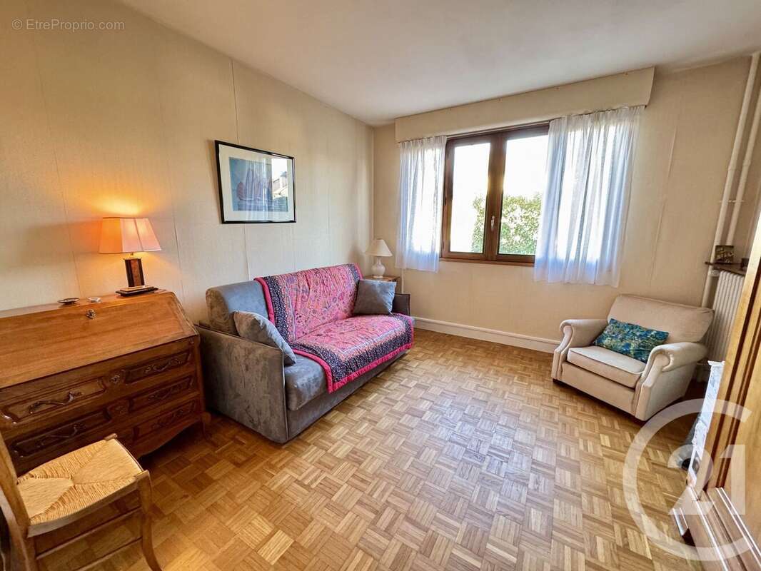 Appartement à AVON