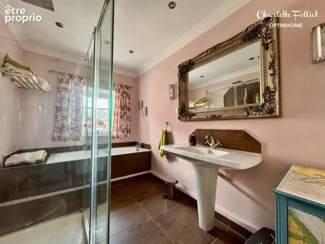 Maison de maître – Plus de 210 m² habitables – Évran - photo 13