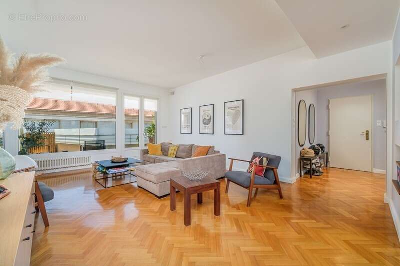 Appartement à MARSEILLE-8E
