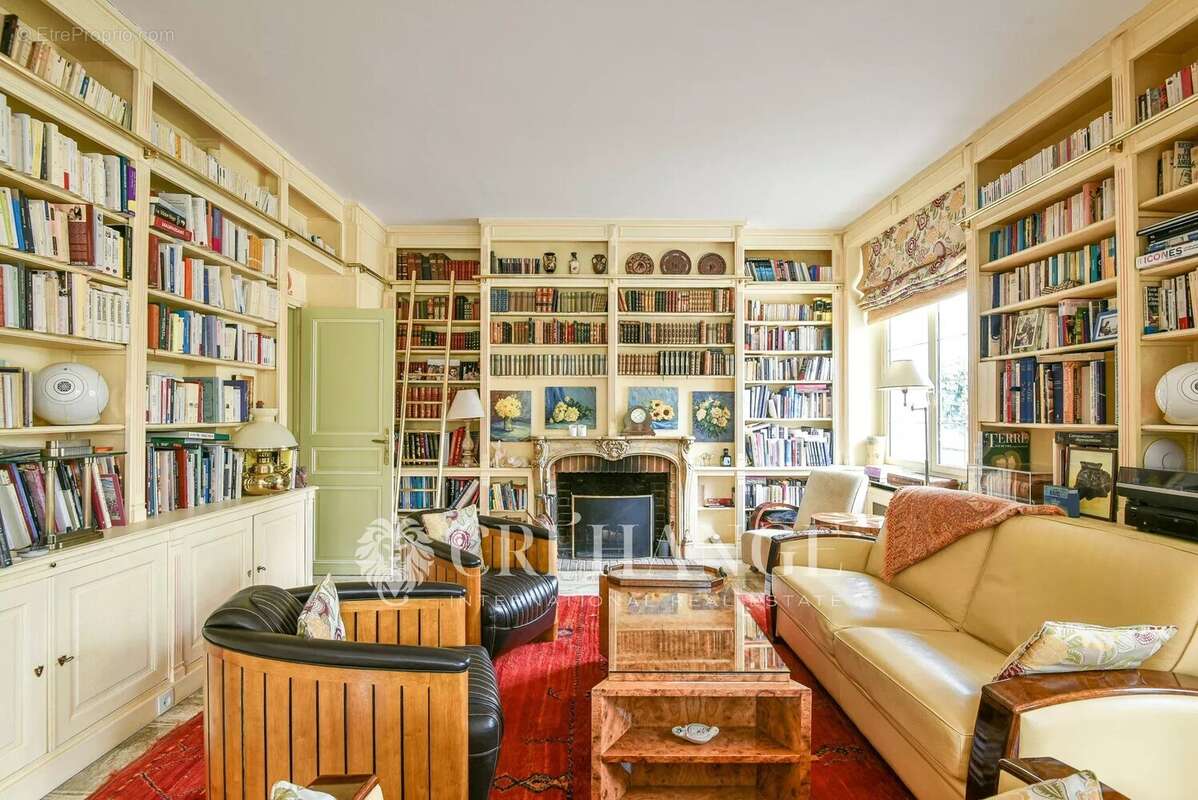 Maison à LE VESINET