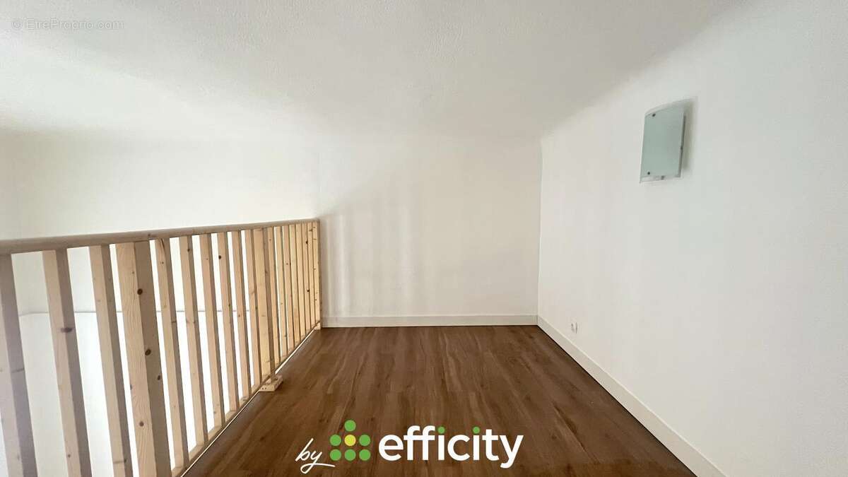 Appartement à MARSEILLE-3E