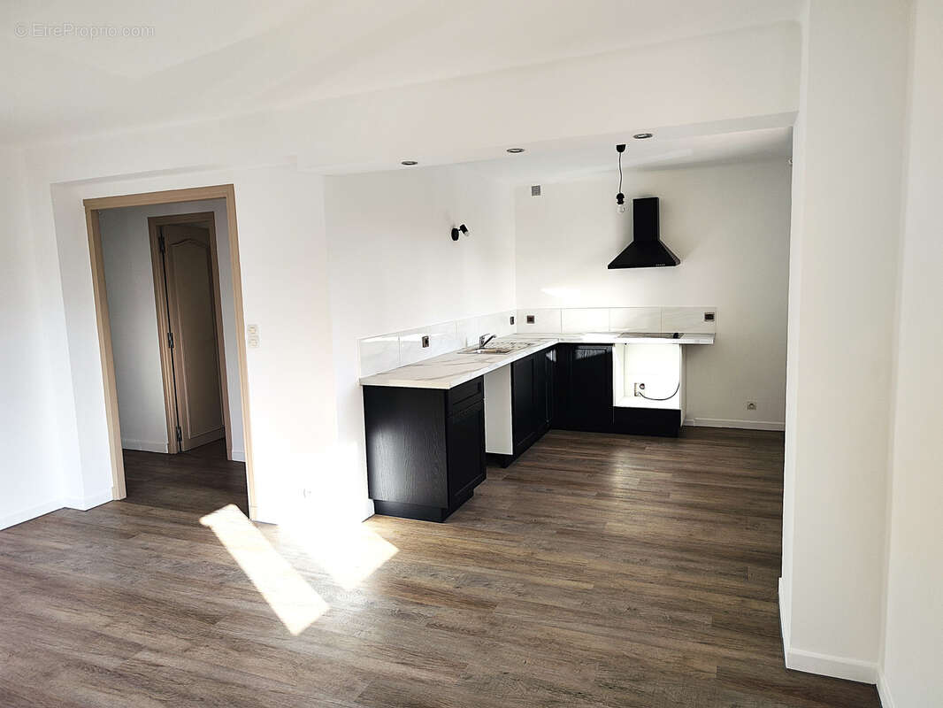 Appartement à MANDELIEU-LA-NAPOULE