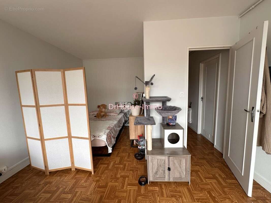 Appartement à HEROUVILLE-SAINT-CLAIR