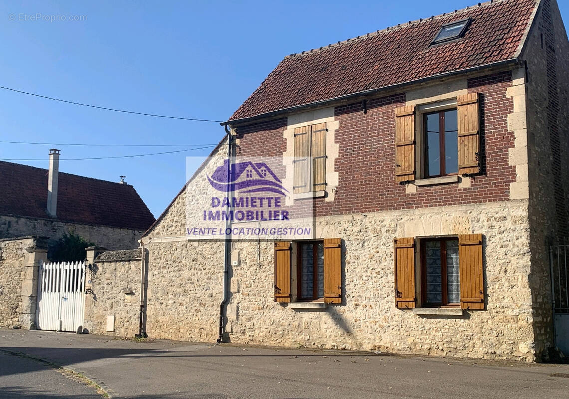 Maison à NERY