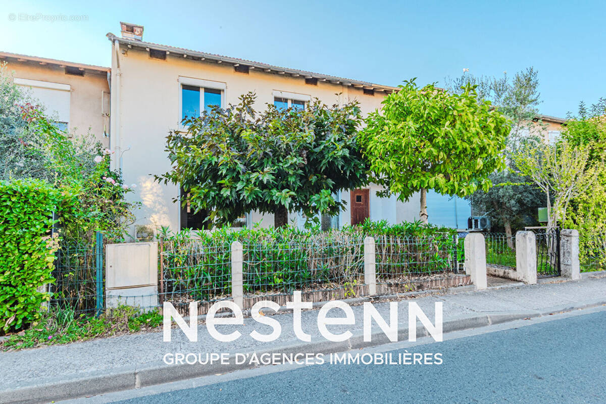 Maison à SAINT-JUERY
