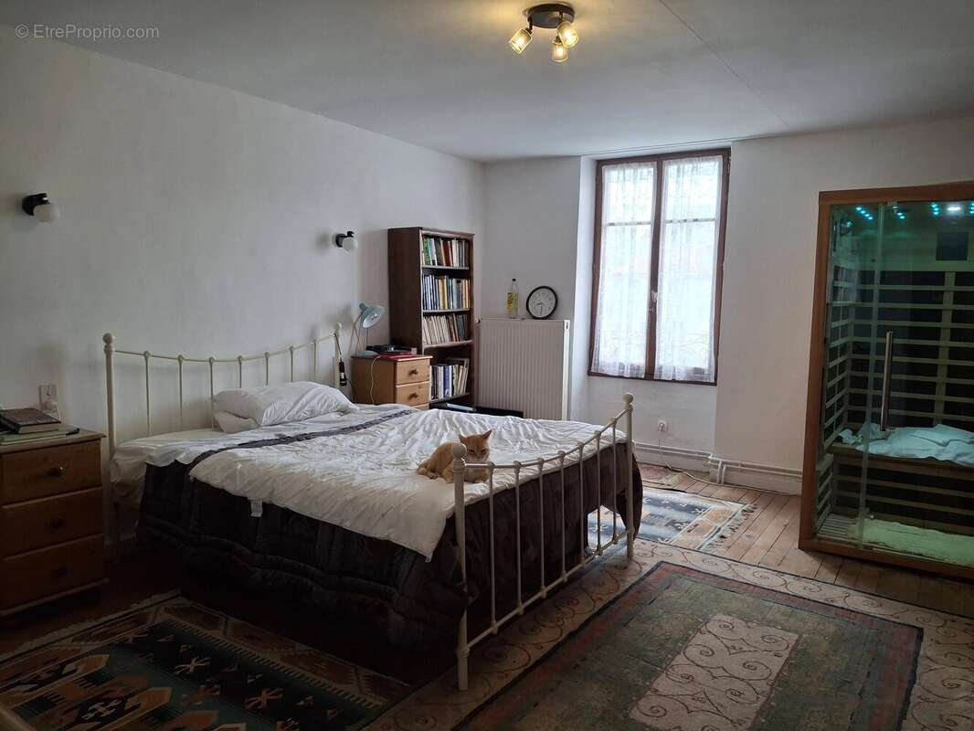 Maison à AVAILLES-LIMOUZINE