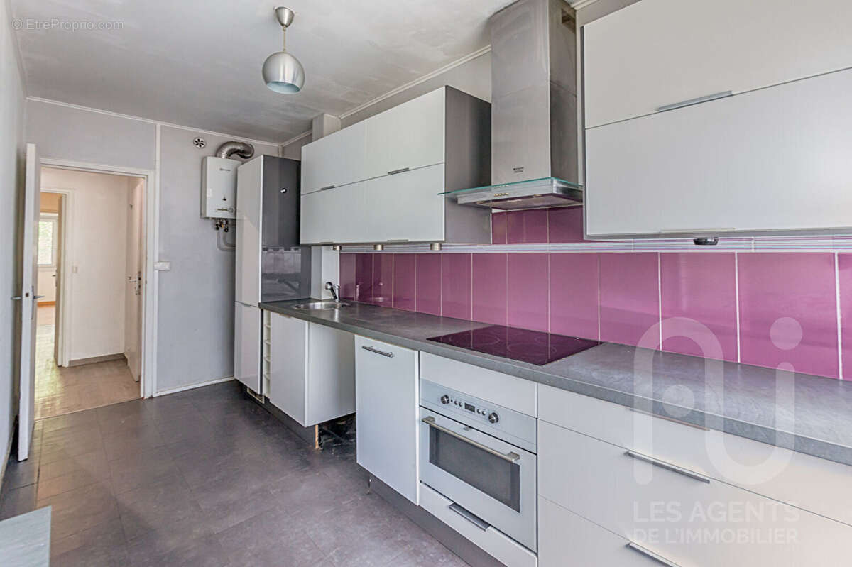 3 pièces 61 m² avec cave et parking Résidence semi-récente - photo 6