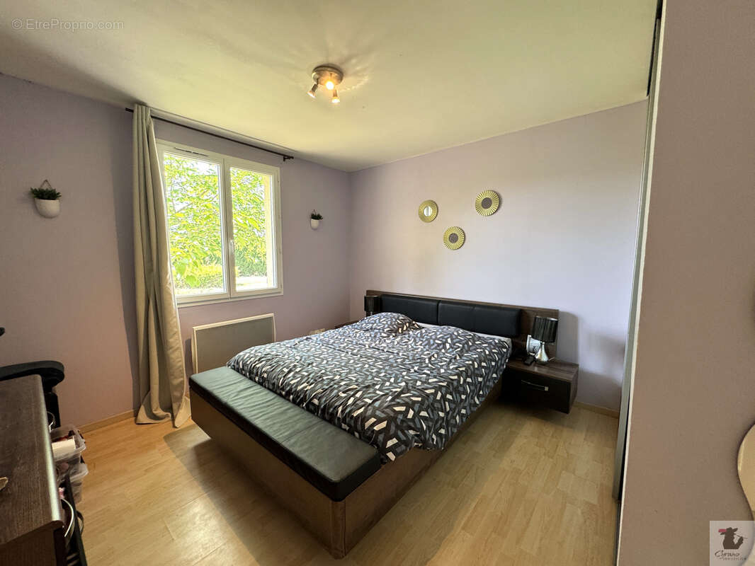Maison familiale de plain-pied   148 m2   5 chambres   Aucun travaux - photo 5