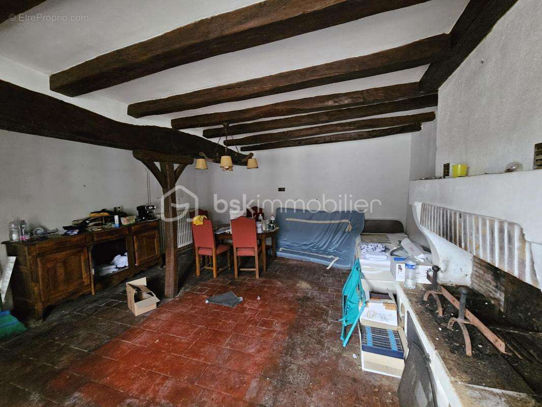 Maison à FERRIERE-LARCON