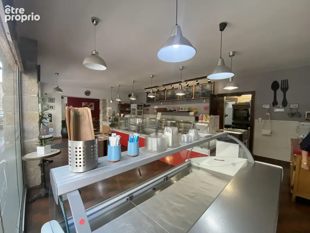 Local commercial à louer au coeur de l'écusson de Castres - photo 5