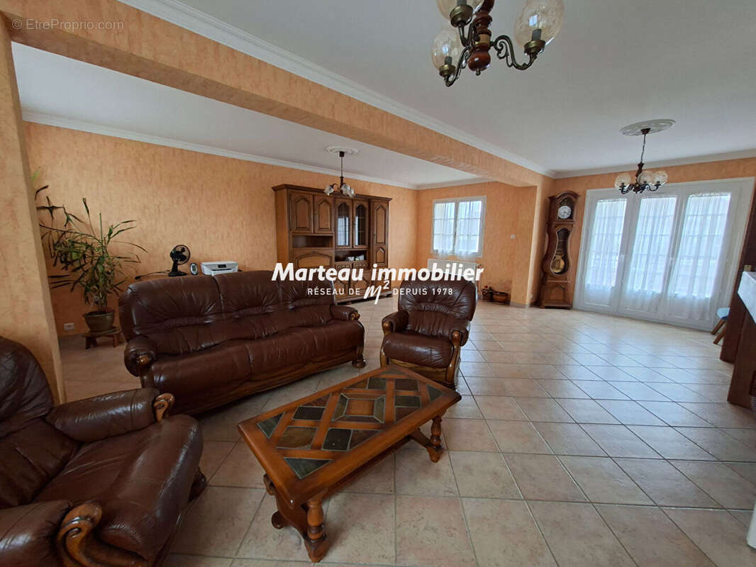 Maison à CHANGE